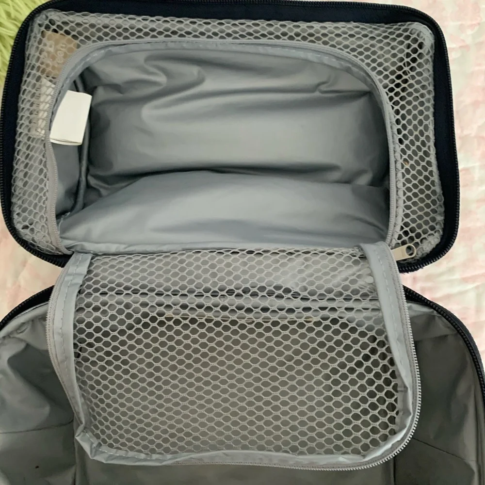 Pottery Barn Teen Lunch Box Black Pink Blue Polka Dots Dome Shaped